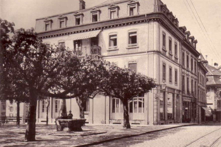 Kassagebäude_der_Amtsersparniskasse_Thun_seit_Frühjahr_1900
