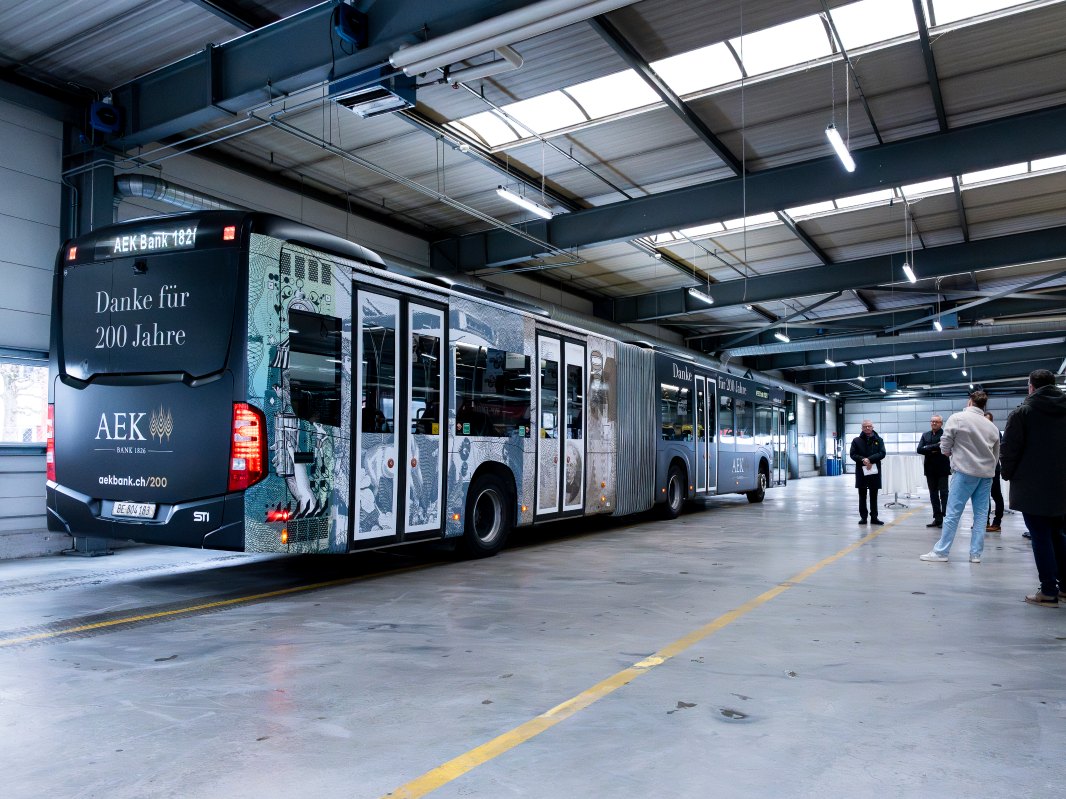 STI_Einweihung_Bus-05